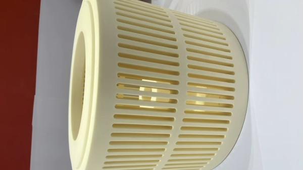 25w/mk Thermal Conductivity White / Yellow Alumina Oxide Ceramic With Long Lifespan