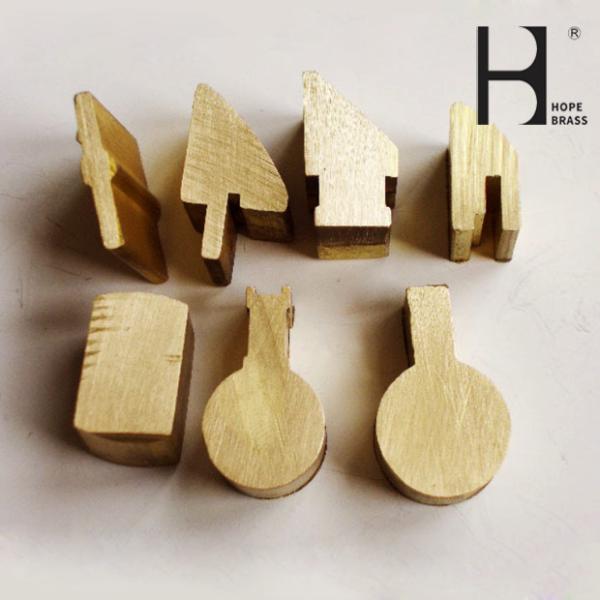 OEM C38500 Brass Extrusions And Profile Sections For Decoration Fitment