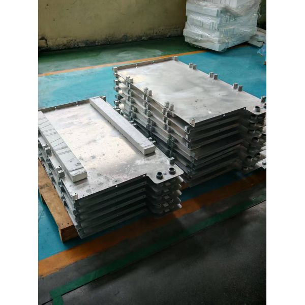Helium Leak Tested Brazed Aluminum Liquid Cooling Plate For Industrial Applications