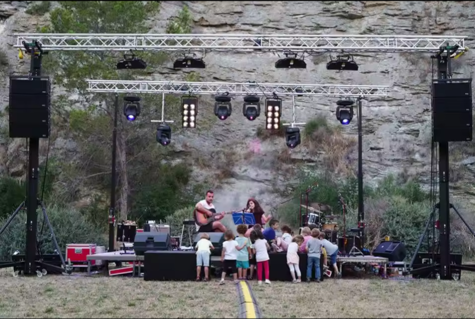 Sound Lighting Truss Lifting Tower 6m Height Aluminum Stage Mobile Telescopic Truss Lift Stand