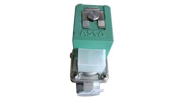 ASCO Two Way Water Valve SCG238D106V Stainless Steel Body Normally Open 1/2 Caliber