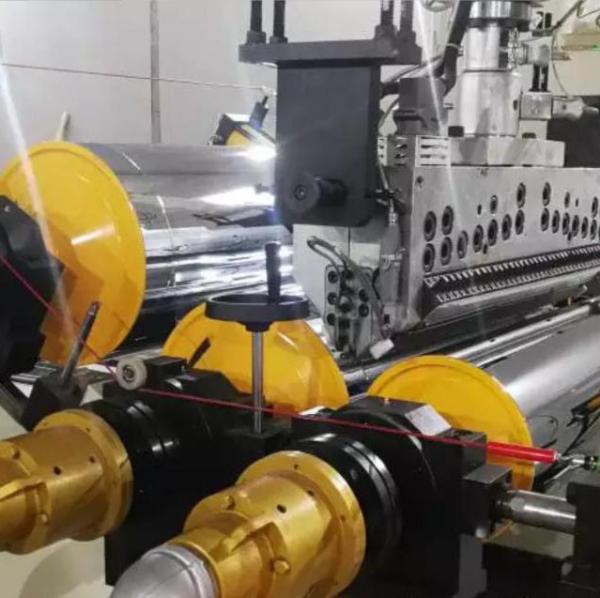 Linha de produção da folha do animal de estimação da camada 350kw de APET 800mm única