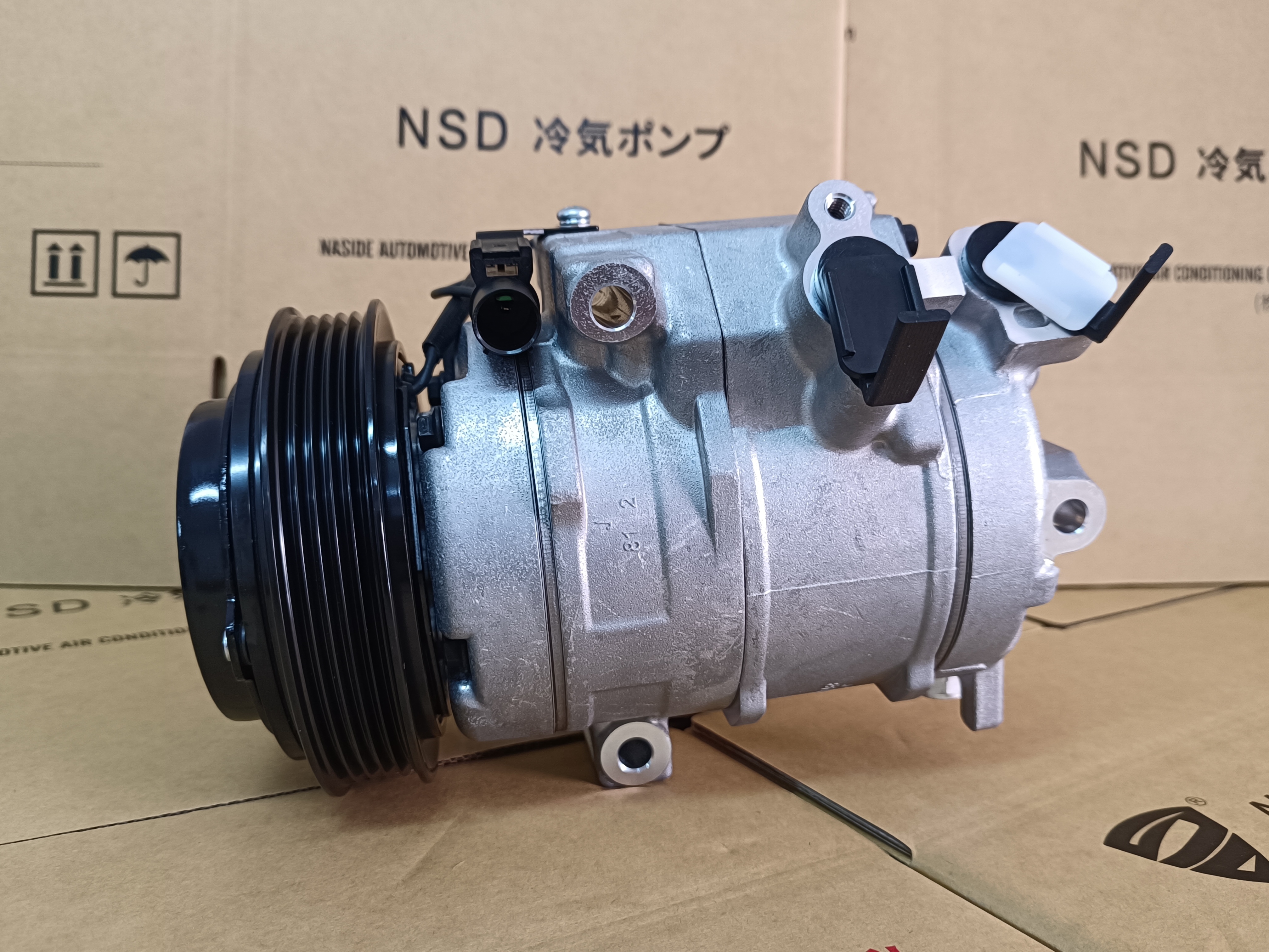 Auto AC Conditioning Compressor For Mitsubishi Pajero Sport Montero 2.5 2015-2019 7813A884