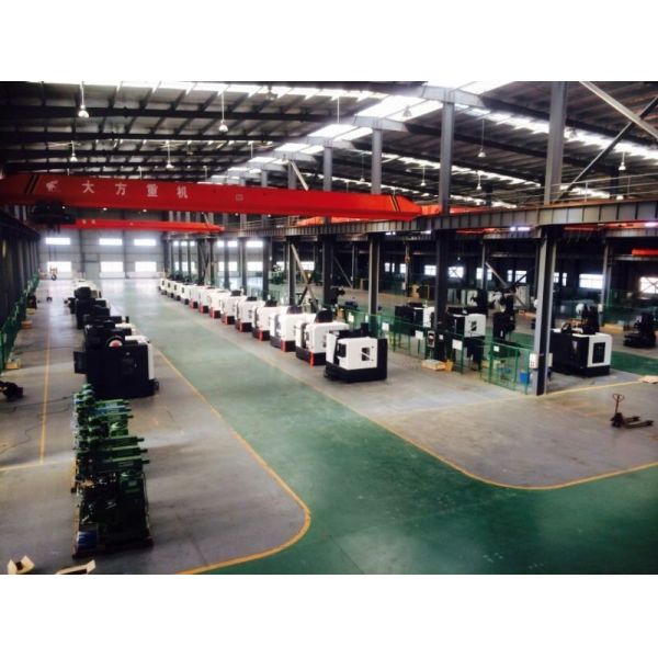 High Speed Precision Lathe Machine , Automated Lathe Machine 6 Hydraulic Chuck Power HTC4235