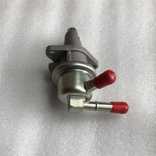 Насос для подачи топлива 17121-52030 экскаватора Kubota V2203