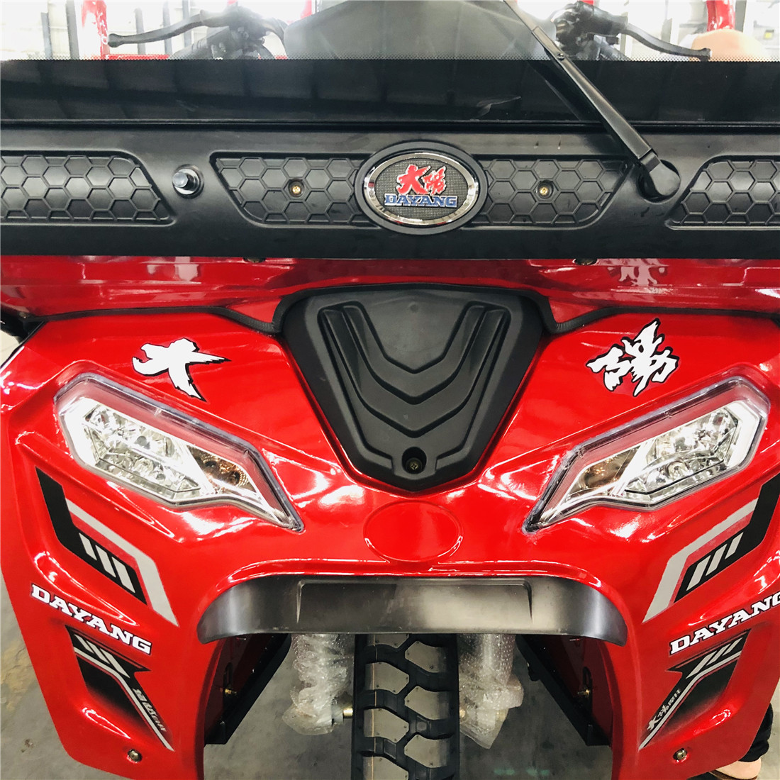 Задние пружинные листы 5 2 Моторизованный грузоподъемный трехколесный велосипед в Египте с двигателем Zongshen 250cc