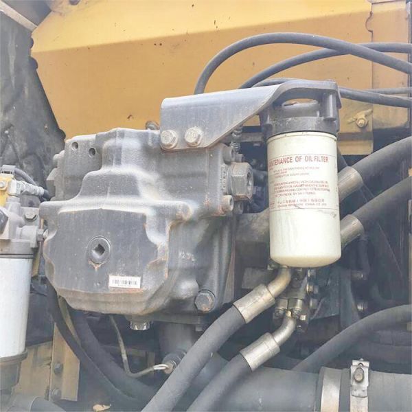 Good Condition Janan Original Earth-Moving Machinery Used Trucktsu 22T Crawler Excavator