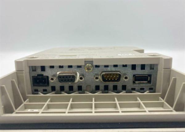 6AV6641-0CA01-0AX0 PANEL SIMÁTICO DE OPERADOR OP77B EXPLAY LC de luz traseira, 4.5