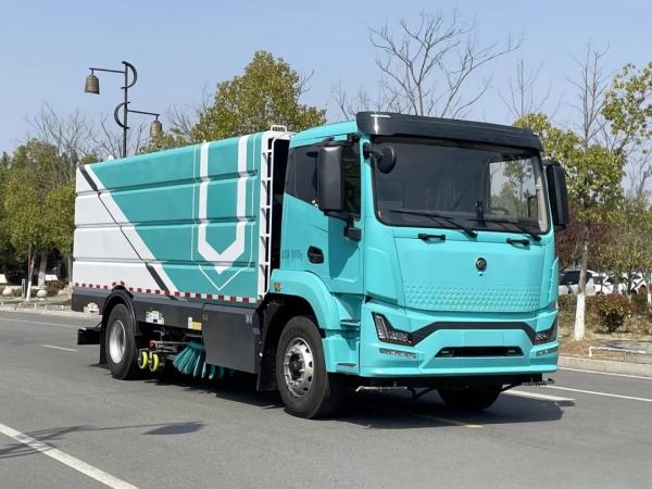 18T Durable Road Sweeper Truck Washing and Sweeping Electric Truck