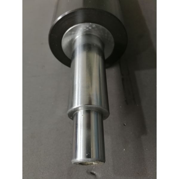 Anodized Aluminum Four 49mm Differential Pinion Shaft