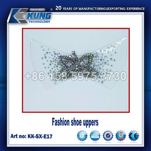 Верхушки модных женщин