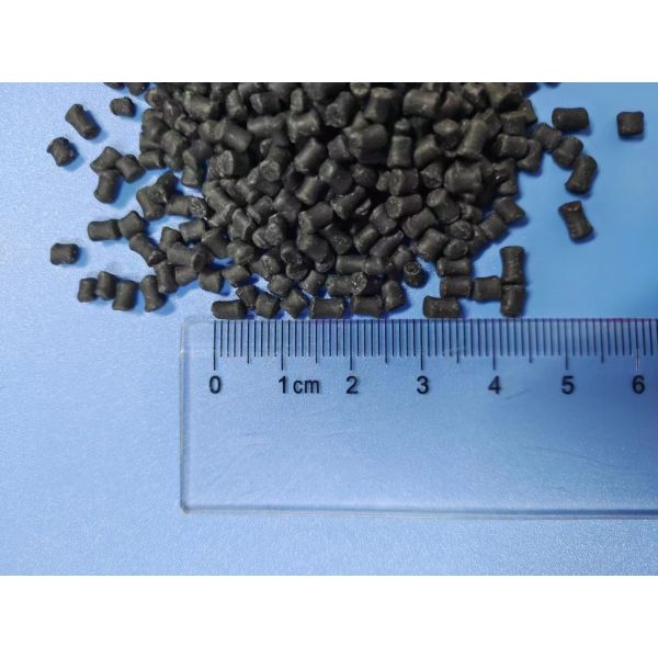 Competitive-Grade Black Dehydration and Defoaming Masterbatch for Water Recycling Applications Moisture Control in Recycled Plastics