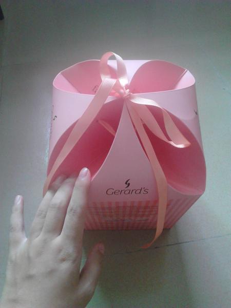 Cute custom design artpaper gift packaging box personal care cosmetic packaging paper box with ribbon