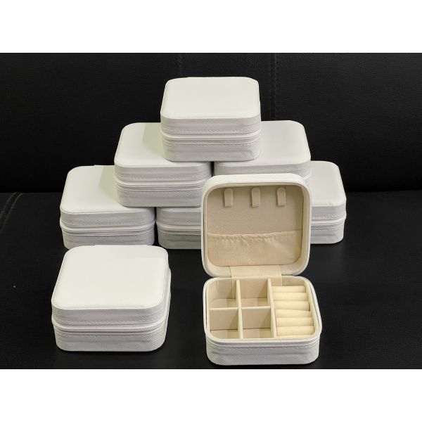 White Travel jewelry box organizer jewelry box women gift Pu jewelry box
