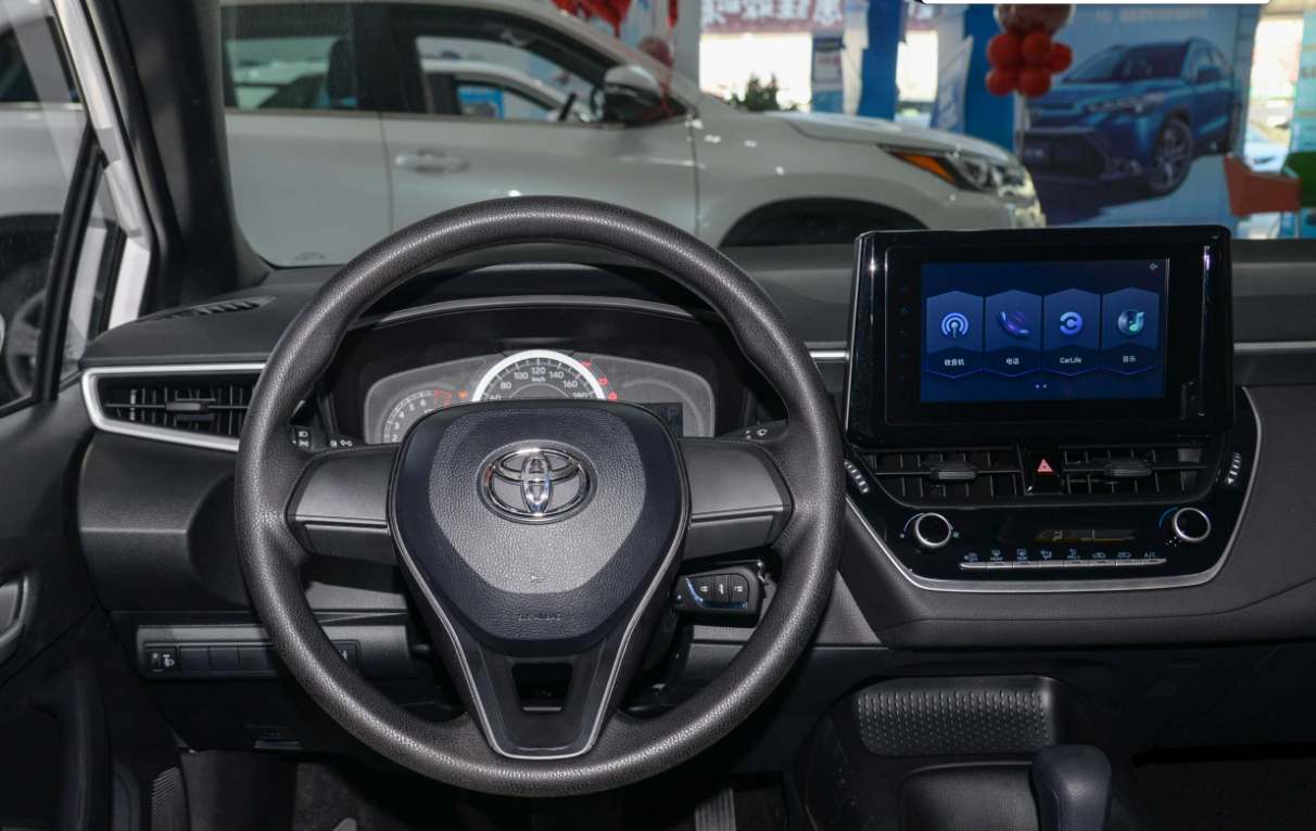 2022 Toyota Levin TNGA 1.5L CVT Pioneer Voiture Compacte 4 Portes 5 Places Essence Berline