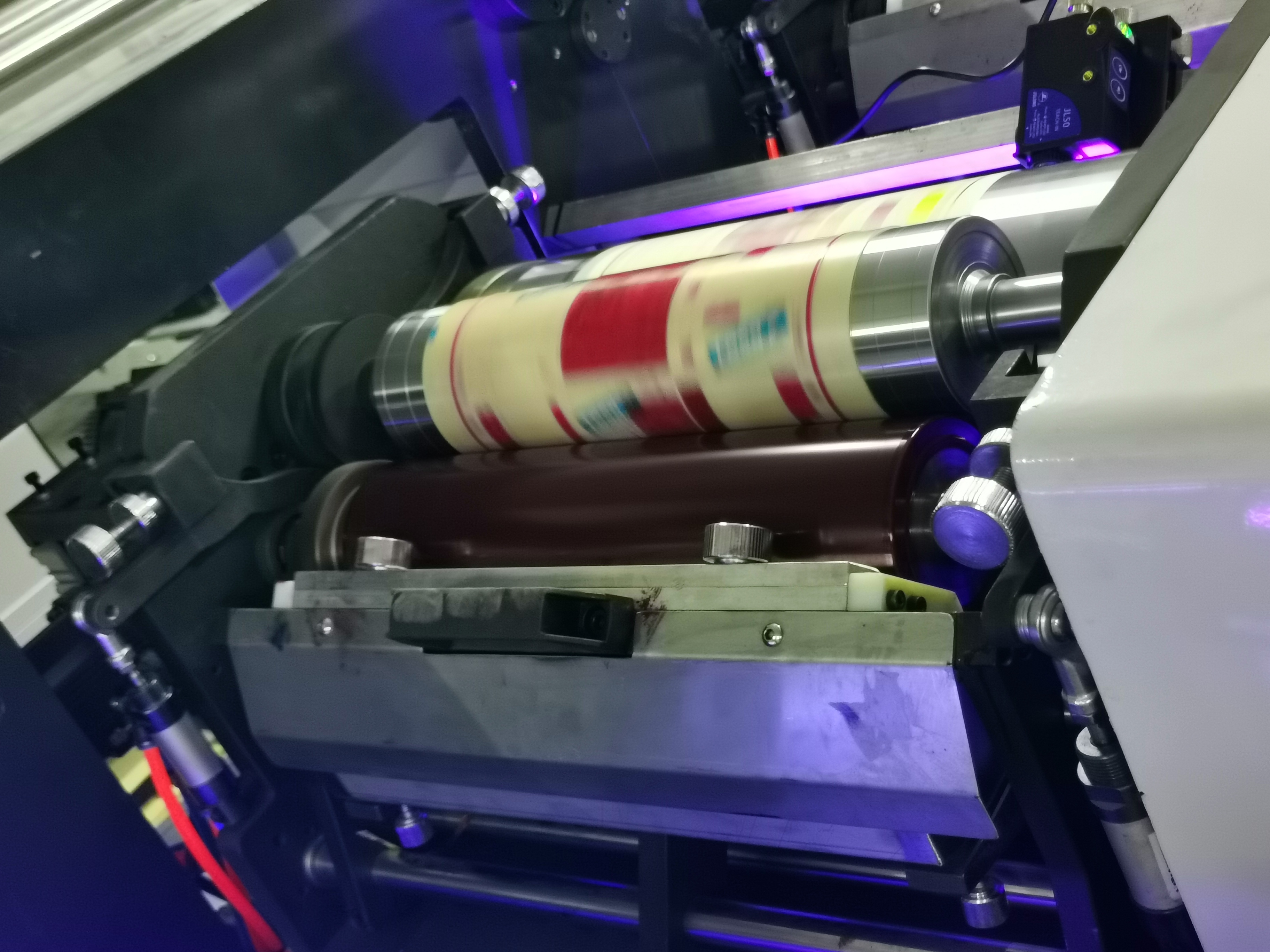 Крен для того чтобы свернуть мотор сервопривода печатной машины Flexo контролировал