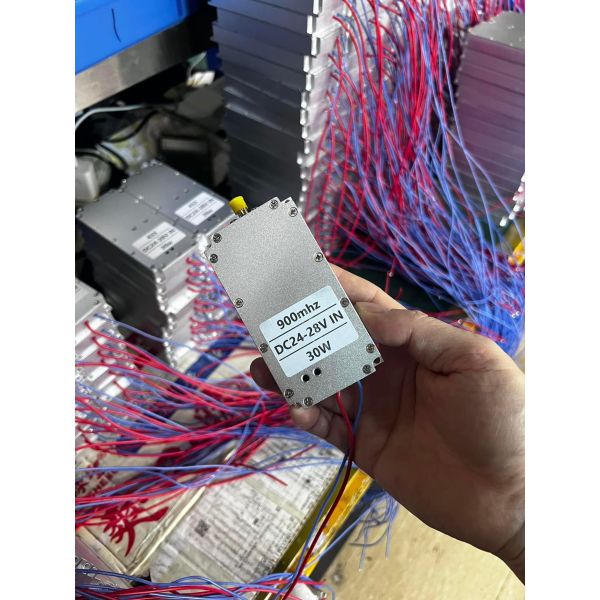 900mhz 433mhz 1.2G 1.4G 1.5G 2.4G 5.2G 5.8G WiFi RF jammer module UAV drone jammer module