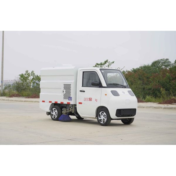 Pure Electric EV Street Sweeper 1ton Truck Mounted Road Sweeper ZBJ5010TSLBEV