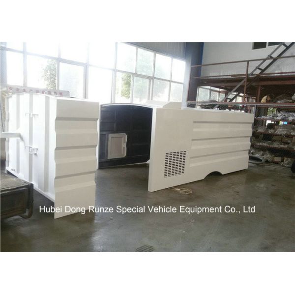 Road Sweeper Custom Truck Bodies For Truck Wheelbase 3360mm 3800mm 4500mm