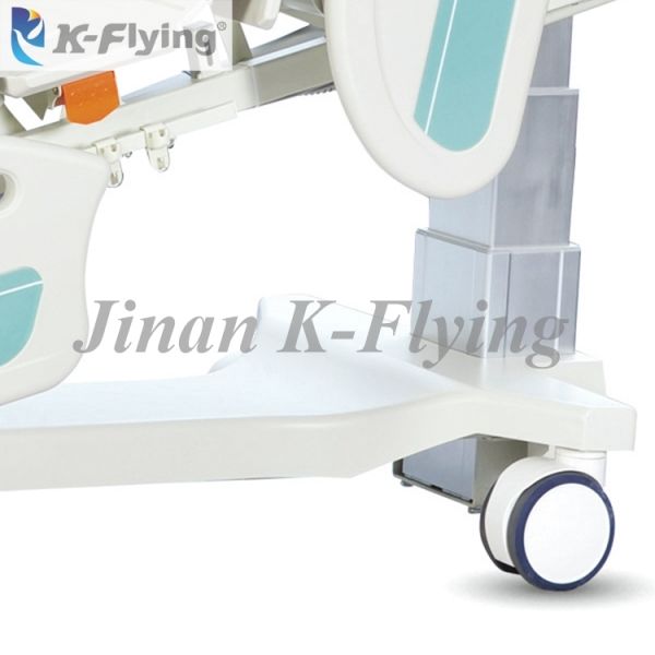 Battery Storage Electric Adjustable Hospital Beds Multi Functions ICU Patient