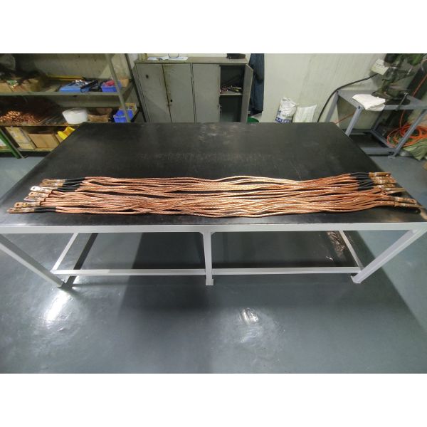 CNC Welding Equipment Industrial Rubber Insulation Water Cooled Copper Kickless Cable