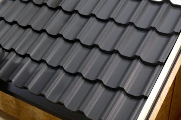 Aço texturizado a carvão PVDF 40 anos IBR Z275 PPGI PPGL AZ150 0.60 HDP Chapa de telhado de metal corrugado Tecto de chromadek