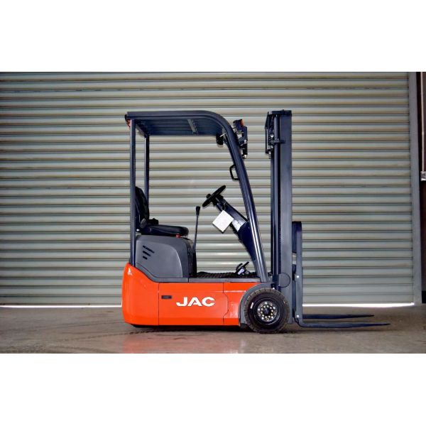 Mini Hydraulic Three Wheeled Electric Forklift Truck 1200kg CPD12FD
