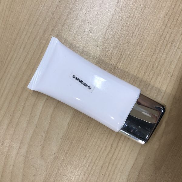 макияж Concealer учреждения 50g смотрит на косметики макияжа мочит сливк BB