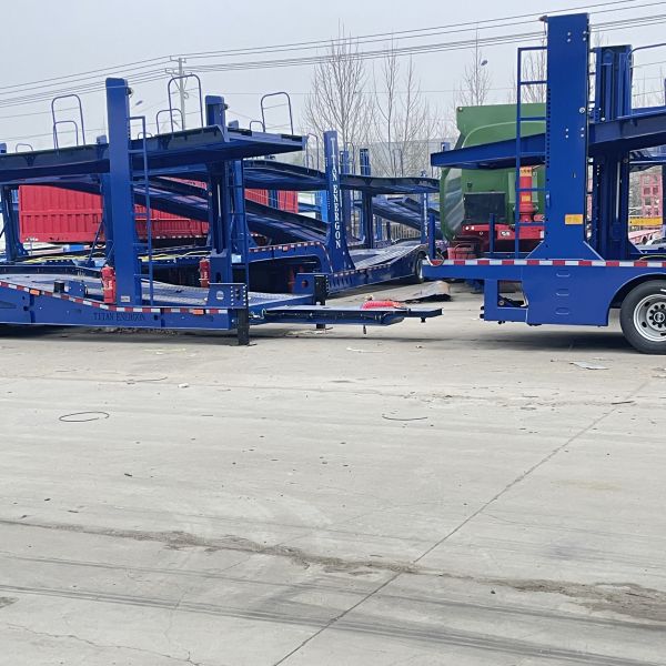 HUAXIANG 2 Axle Light Weight Double Deck Car Carrier Semi Trailer for Car Transporting