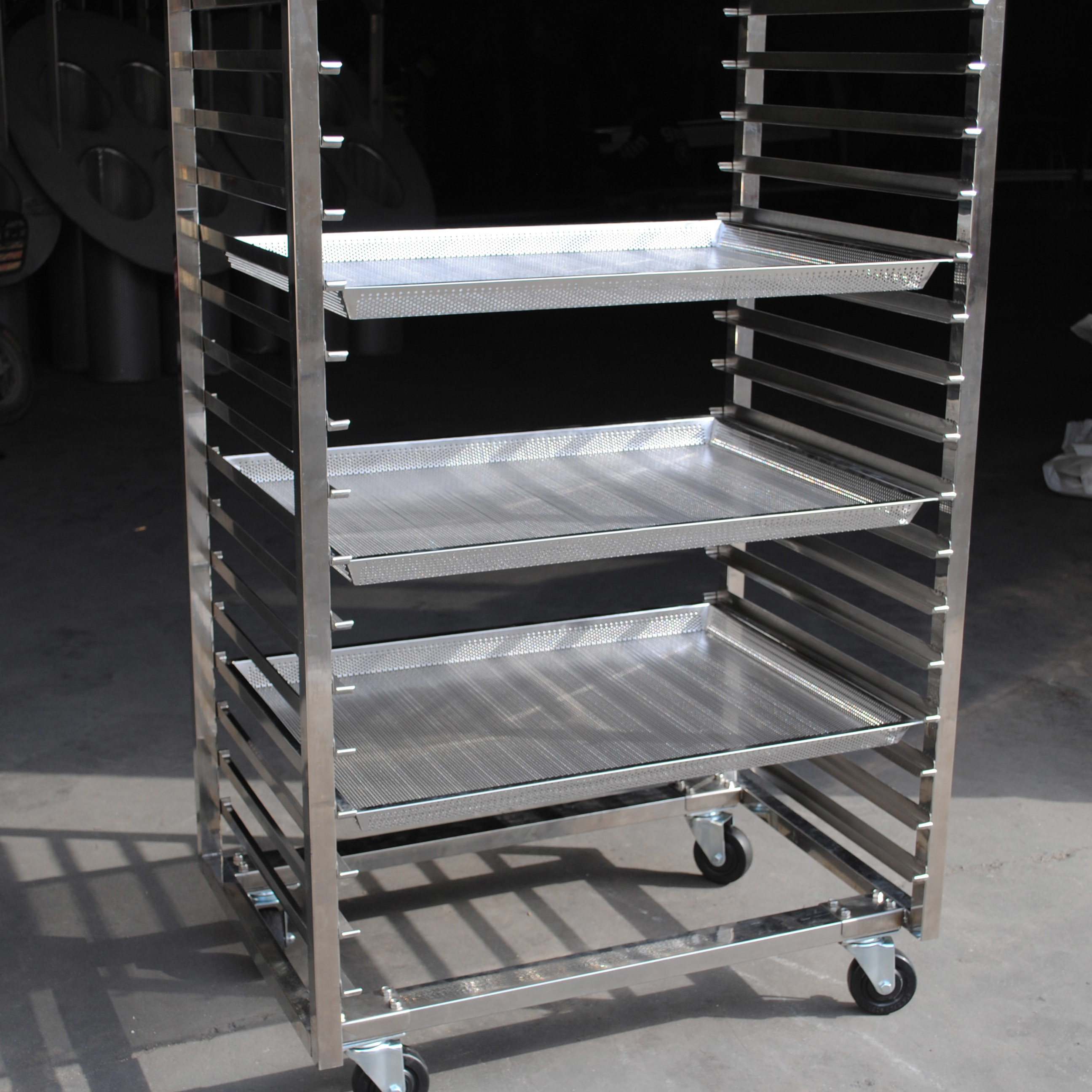 500kg Load Capacity Stainless Steel Rack Trolley 20 Layer 1.2mm Thick Heavy Duty Brake Caster Wheels