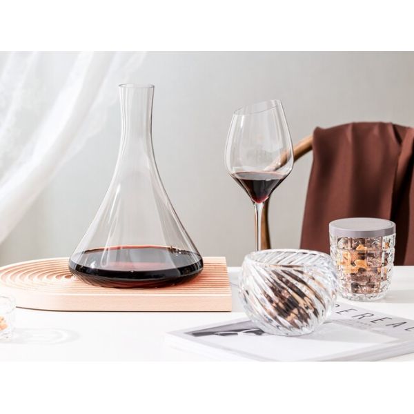 Hand Blown Crystal Wine Decanter 1500ml 52oz Lead Free Glass Decanter