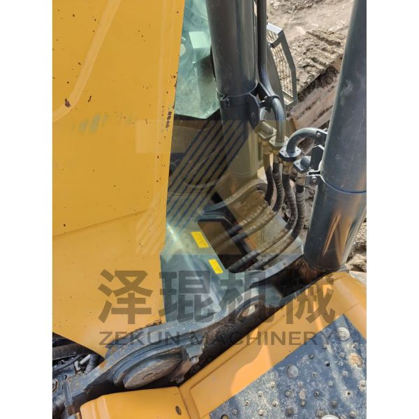 Good Condition Second Hand Hyundai 520-9VS Excavator Original Paint