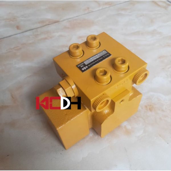 Komatsu 120-6 Pressure Reducing Valve Assembly 1002717 Excavator Control Valve
