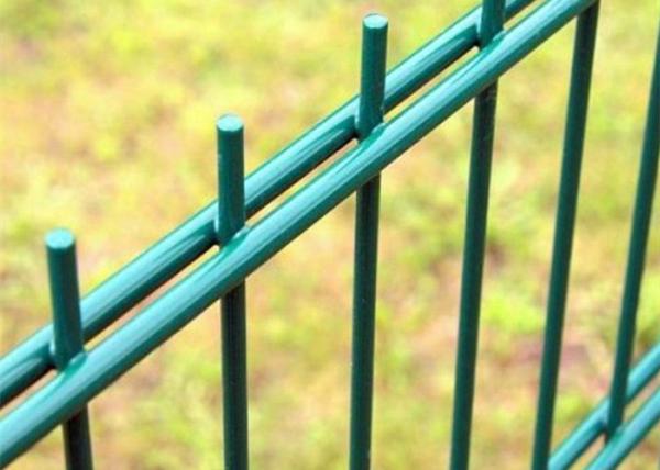 L3m 868 Double Welded PVC Coated Wire Mesh Fence With 48x1.5mm Post