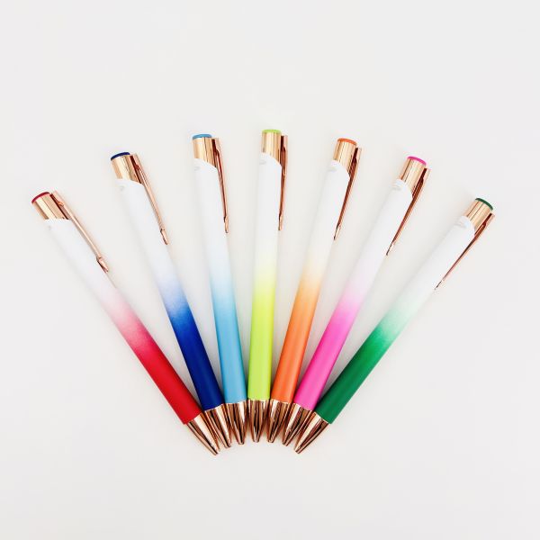 Pluma de punta de aluminio creativa de gradiente colorida pintura en aerosol 0.35mm Pluma de escritura