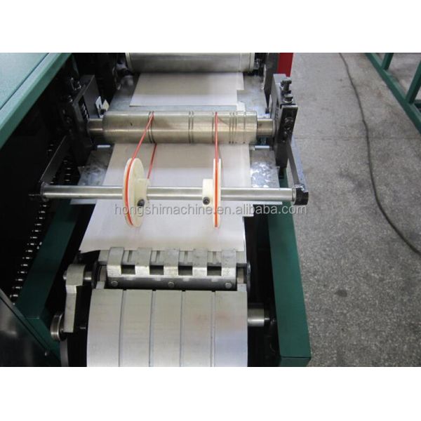 High Speed Fruit Vegetable Processing Machine Grape Growing Cover Paper Bag Maker