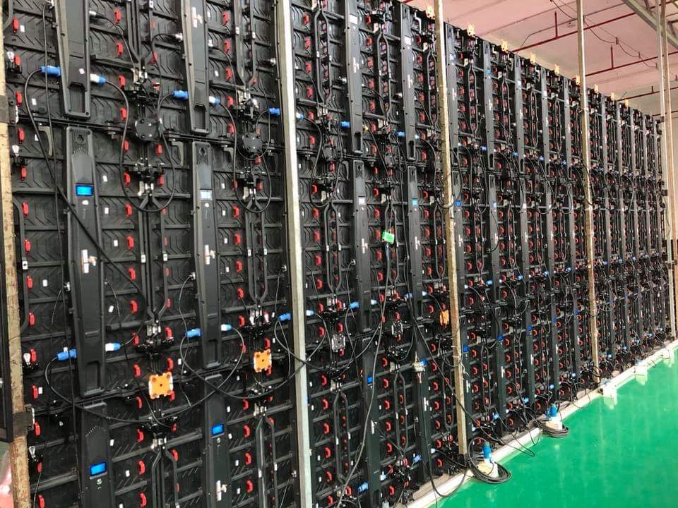 Облегченный крытый дисплей СИД 3840Хз проката изогнул решение события прокатов дисплея СИД