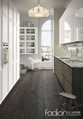 Luxury Beige Stainless Steel Kitchen Cabinets With Natural Wood Accents