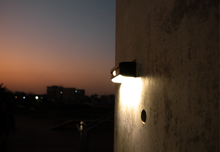 стена Temp цвета 6000K установила солнечные света для датчика IP65 сада PIR делает водостойким