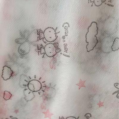 Устойчивое решение для упаковки Цветные печатные нетканые рулоны из 100% полипропилена