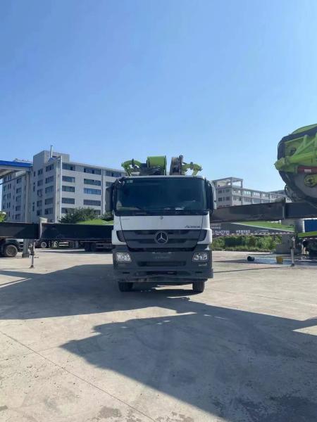 Hauteur d'alimentation 1400mm 2019 année de la pompe 56m voiture de pompe à béton pour l'inventaire sur le site de l'entreprise