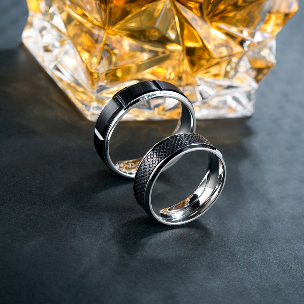 Anillo de acero inoxidable simple y polido de alta calidad Joyería de moda Anillo de dedo giratorio de cadena