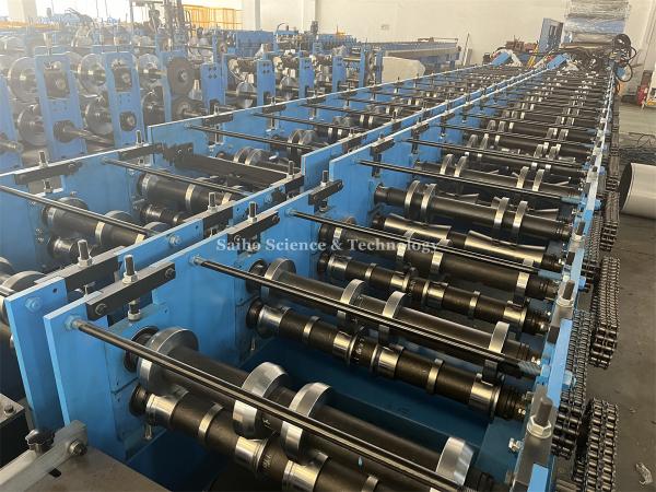 Máquina de moldagem de rolos de quatro linhas C-Channel 70 mm Dia Shaft 15m/min Velocidade
