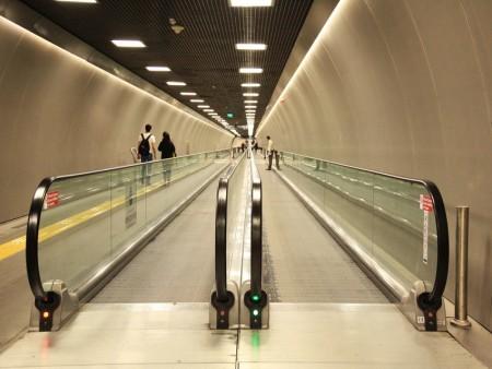 12 Degree Inclined Automatic Sidewalk High Performance Passenger Conveyor