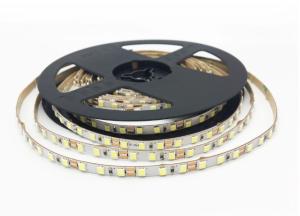 Tira 7.2w conduzida flexível de IP20 DC12v SMD5050 30led/M