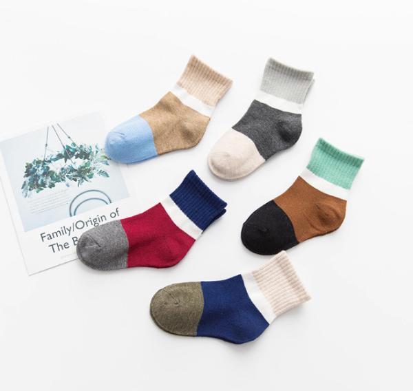 Beautiful Cute Kids Colorful Socks Cartoon Logo Cotton Kids Children Tube Boy Socks