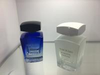 Recipiente de vidro feito sob encomenda do perfume de 50ml 100ml com o tampão quadrado do atomizador