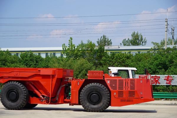                  Chinese Supplier Cost Effective Heavy Duty ST30 Underground Mining Tipper Truck             