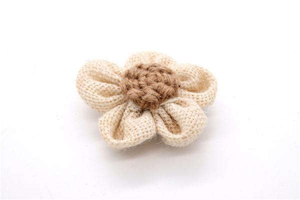 Hand Sintered Edge Flower /girl flower made of satin ribbons/Hand-simulated flower Various colors Fabric, wool