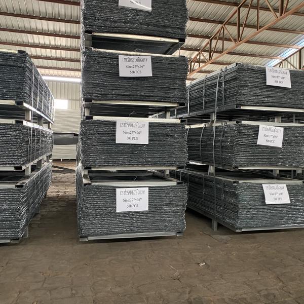 Consistent Mesh Aperture 0.019in 0.638mm Diamond Metal Lath For Stucco Mesh Lath Over Wood Sheathing